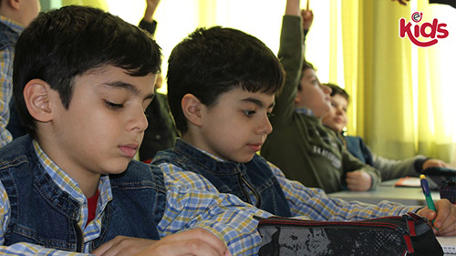 دبستان پسرانه غیرانتفاعی مهرآیین