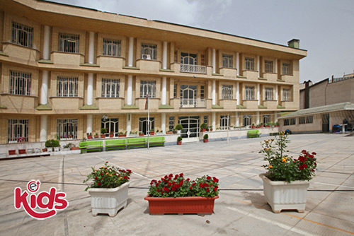 دبیرستان دخترانه رضویه