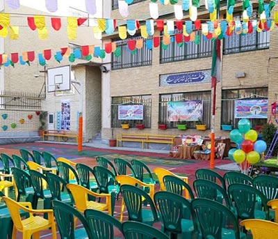 دبیرستان دوره اول دخترانه تقوی نیا