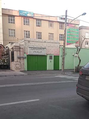 متوسطه دوره اول دخترانه حورا
